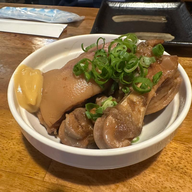 豚足煮込み(味11番地)