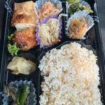 日替弁当(健康咲かせる手づくり惣菜「咲菜」 京阪くずは駅店)