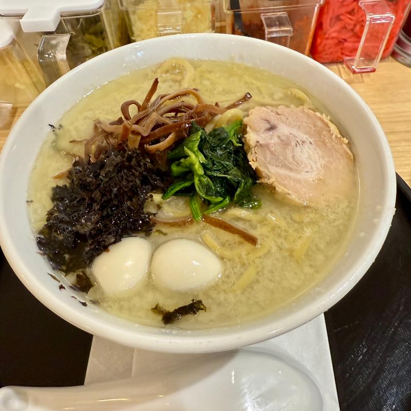 塩ラーメン大盛(麺や 雨龍)