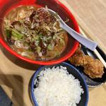 八丁味噌野菜ラーメン　唐揚げ　ライス