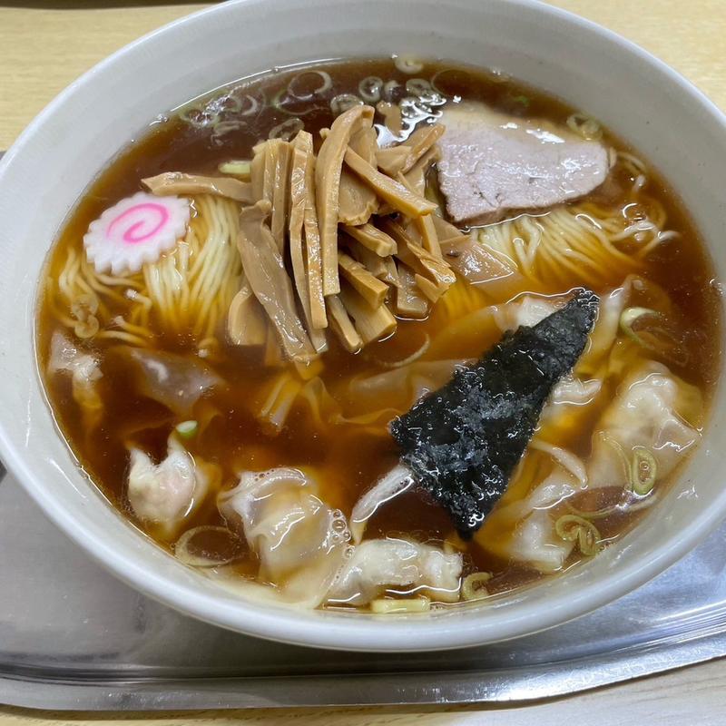 ワンタン麺(一ノ割 大勝軒)