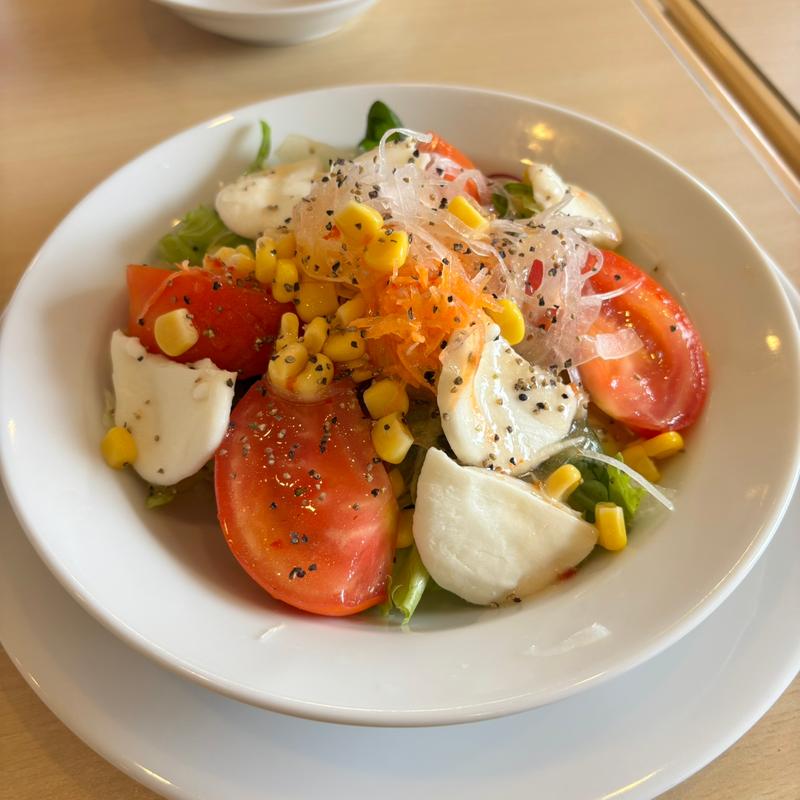 イタリアンモッツァとトマトのサラダ(ジョイフル桶川店)