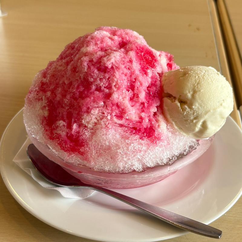 かき氷みるくいちご（小）(ジョイフル桶川店)