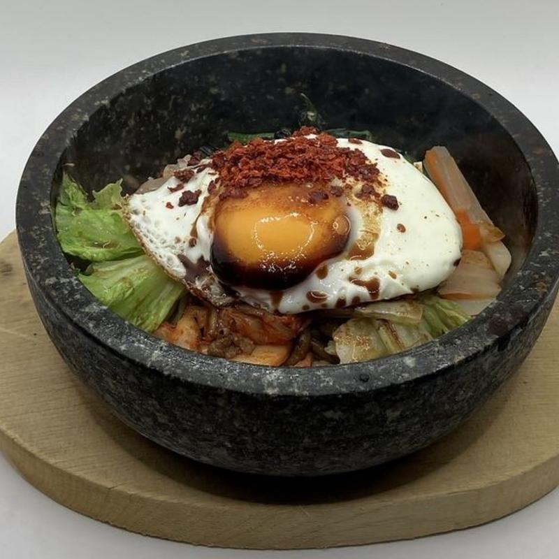 石焼きビビンバ　辛口(よっかわ )