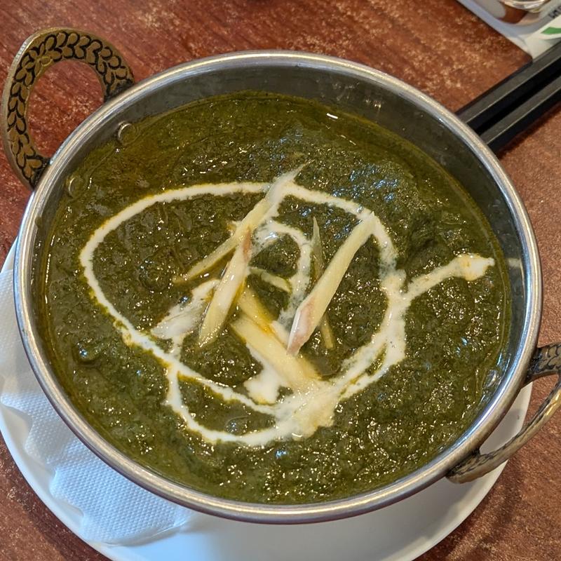 ほうれん草マトンカレー(アジアンダイニング バルサ)