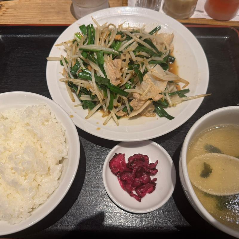 肉ニラ炒め定食(ラーメン餃子館 小次郎 歌舞伎町店)