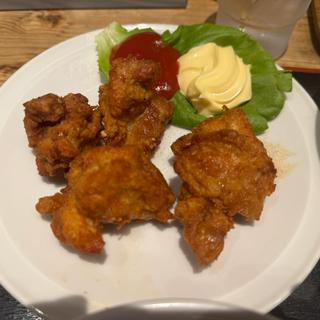 唐揚げ(ラーメン餃子館 小次郎 歌舞伎町店)