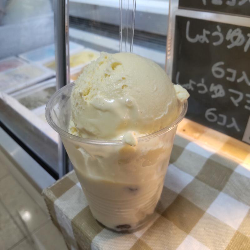 アイスクリームダブル(松葉商店アネックスカワトク店)