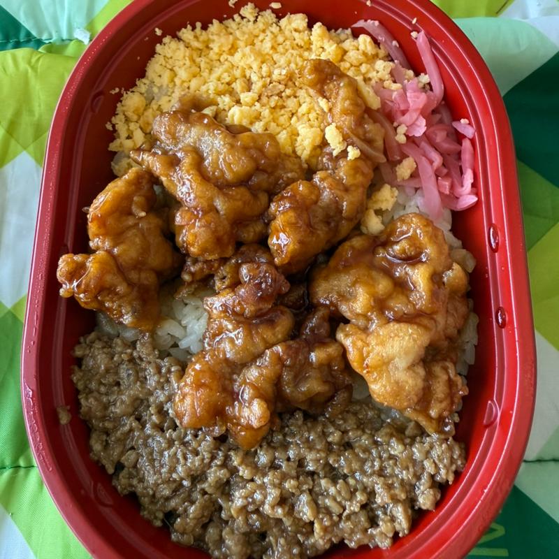 鶏そぼろ&唐揚げ(西大芦フォレストビレッジ)