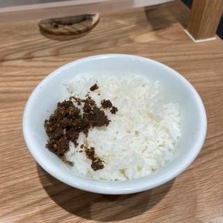 ご飯（生煮干ふりかけ付）(中華そば ひらこ屋 東京ラーメンストリート店)