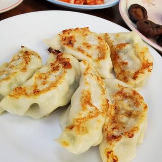 餃子(倉井ストアー)