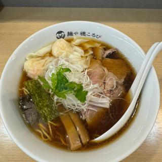 黒 ミックスワンタン 中華そば