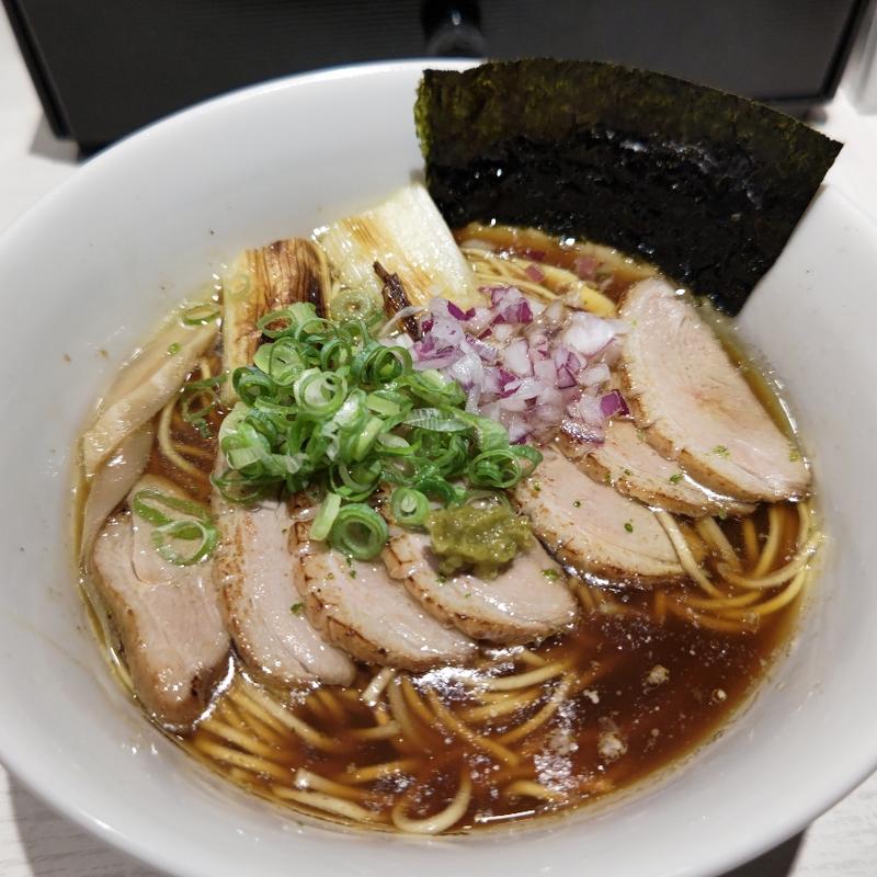 柚香る 炙り鴨らーめん(醤油)(淡麗拉麺 己巳 （つちのとみ）)