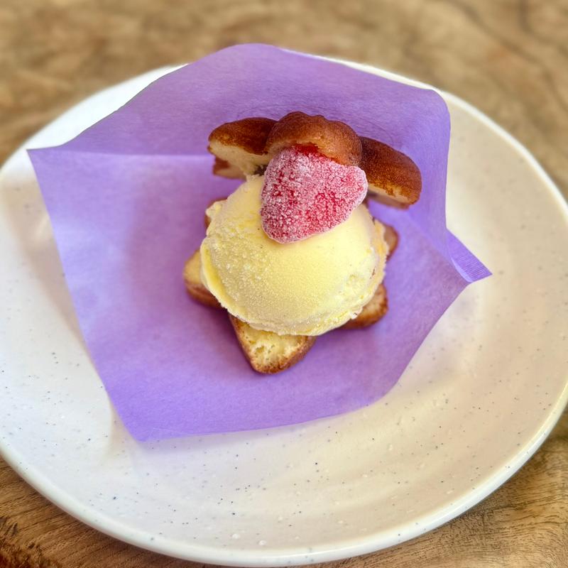 あいすさんどもみじ　バニラ(だいこん屋 )