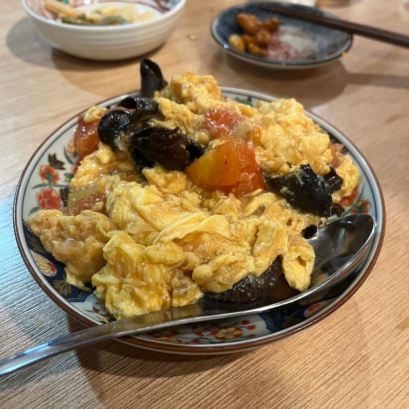 玉子とトマトとキクラゲの強火炒め(ルポン 恵比寿)