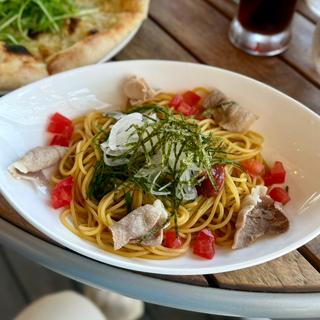 江田島産ポークとポン酢の梅しそパスタ