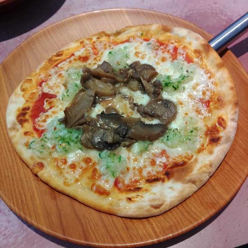 野菜ときのこのピザ(サイゼリヤ 水沢あてるい店)