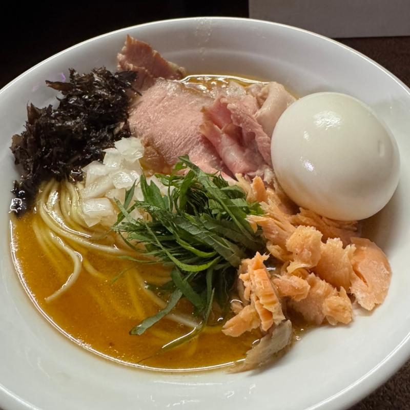 濃厚鮭(2番ライト煮干男（ニボメン）)