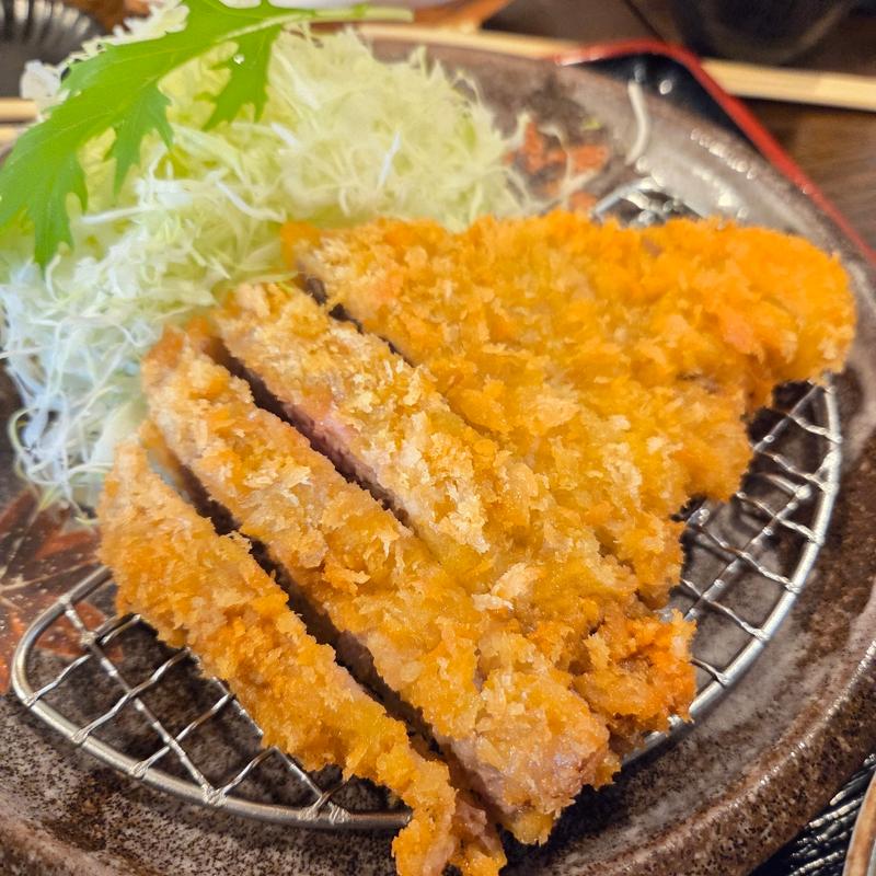 ロースカツ膳(黒豚レストラン 六白)