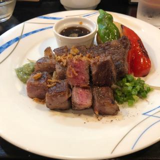 福島牛サーロイン鉄板焼(福島牛ステーキと肉汁ハンバーグ 文や ～FUMIYA～)