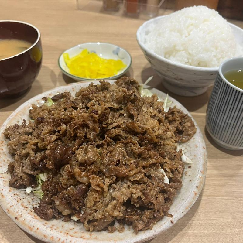 焼き肉ご飯大盛り定食(喜楽)