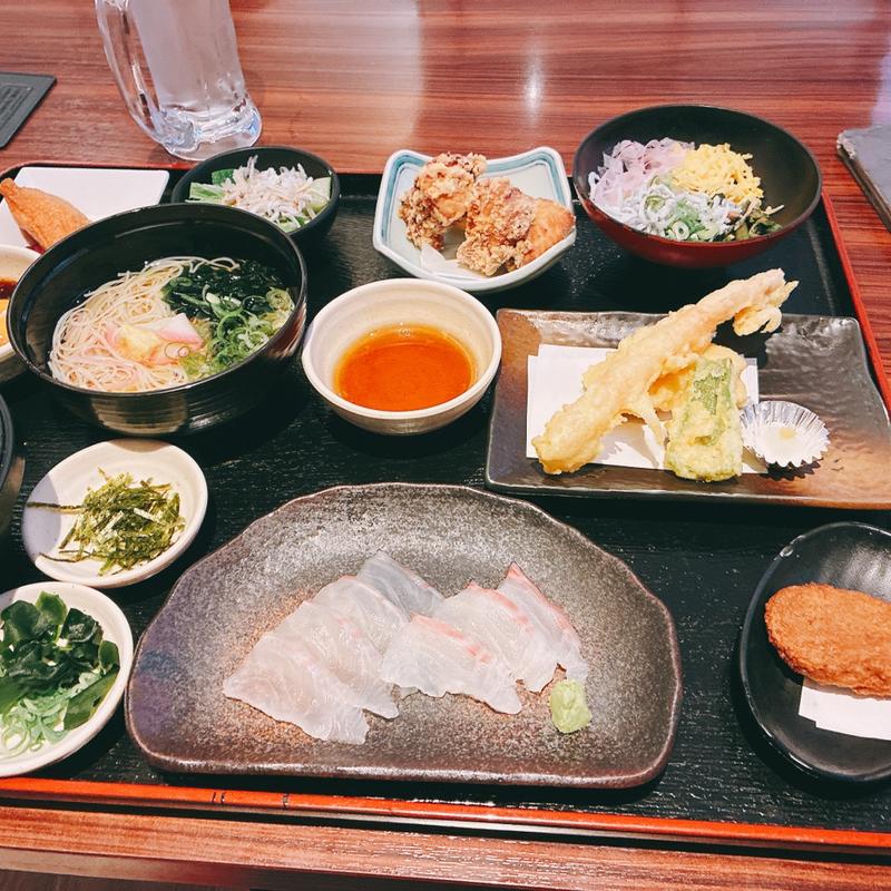 媛会食(郷土料理 五志喜 本店 （ごしき）)