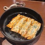 鉄鍋餃子