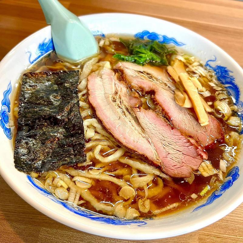 手打ちにんにくラーメン(手打ちらーめん キセン)