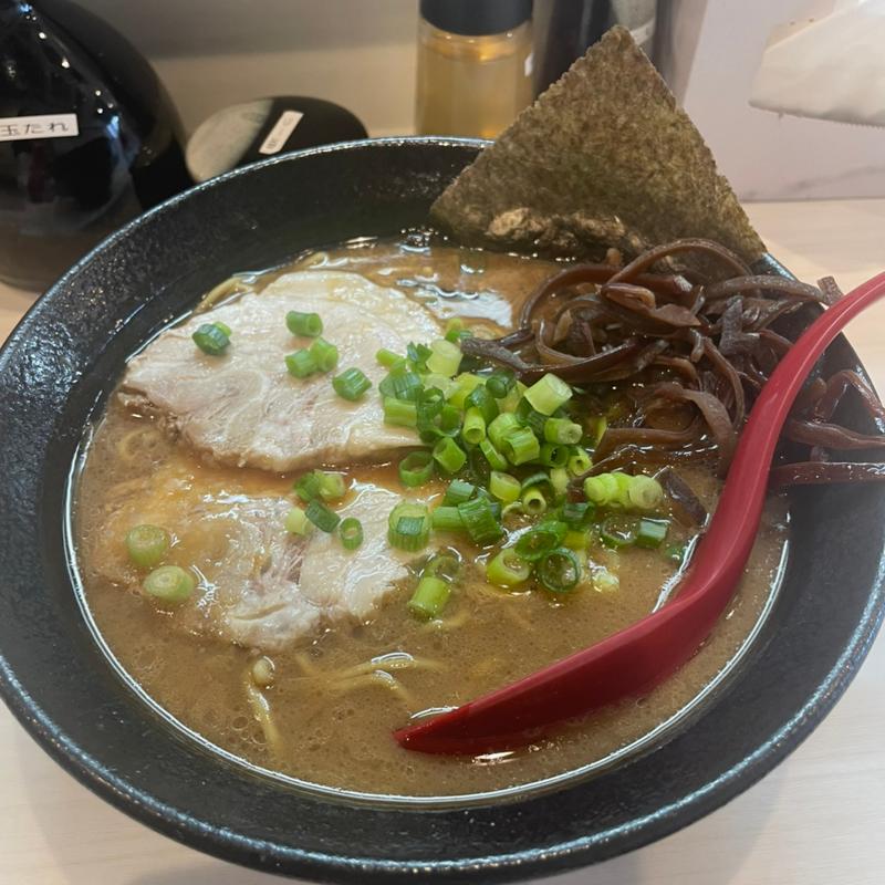 醤油豚骨(濃厚豚骨 台湾まぜそば なつき)