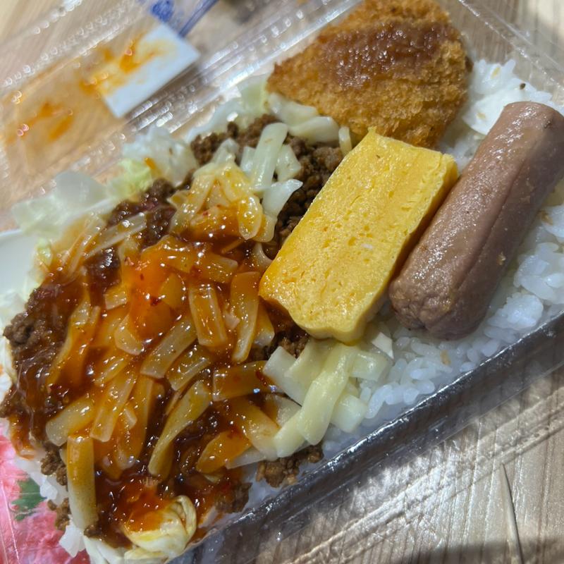 タコライス(泊いゆまち )