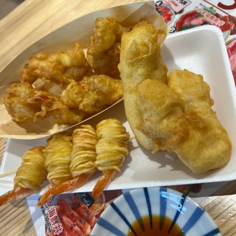 イカ天ぷら　エビフライ　海老唐揚げ(泊いゆまち )