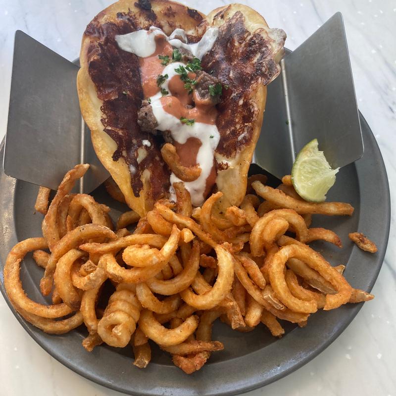 BEKタコスTOP1ピースコンボ(Blue Entrance Kitchen横須賀店)