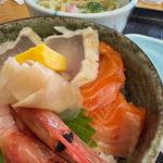 ミニ海鮮丼うどん付