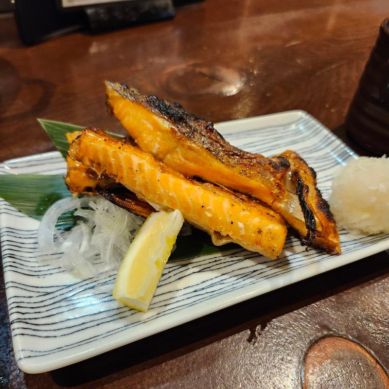 鮭ハラス(居酒屋くんか)