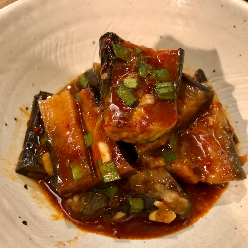 茄子キムチ(炭火焼肉ホルモンうしごろ中目黒店)