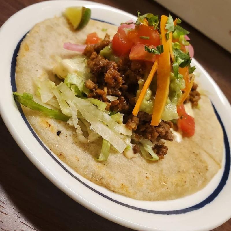 タコス(ラッコス)(Rocco's California Style Tacos ラッコズカリフォルニアスタイルタコス)