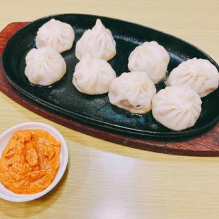 シズラーモモ