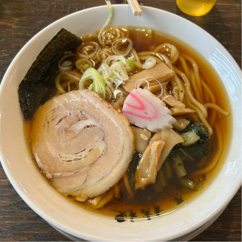 醤油ラーメン(めん屋 桔梗 初台本店)