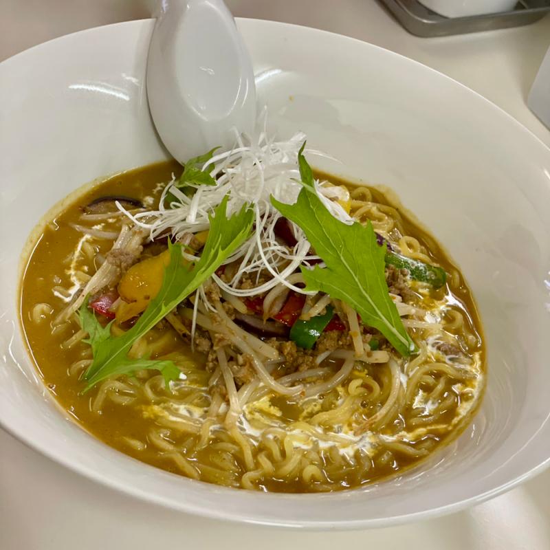 アジアンカレー麺(麺や 豊吉 （トヨヨシ）)