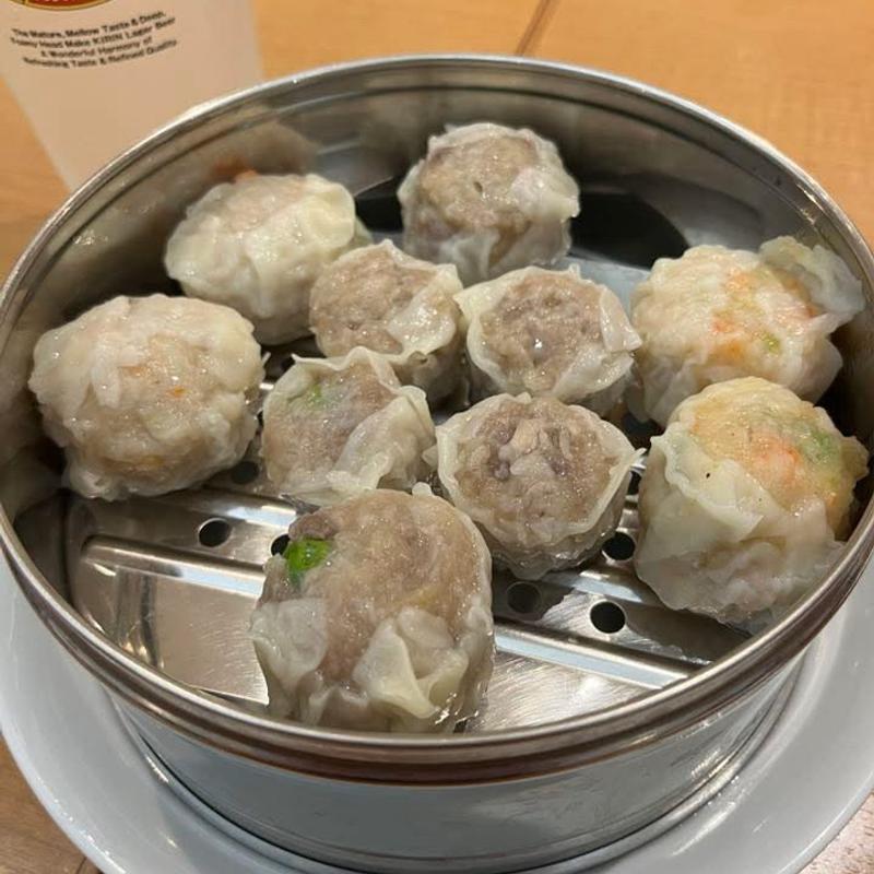 シュウマイ盛り合わせ(手包わんたん麺酒家 広州市場 横浜ポルタ店)