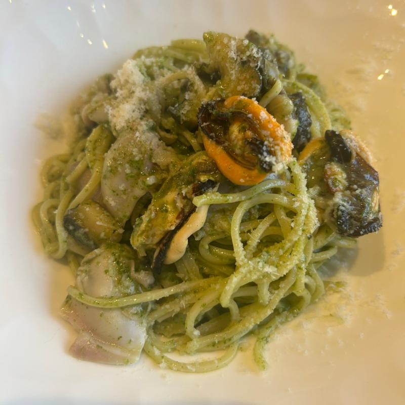 数種の貝のジェノベーゼ(koyama)