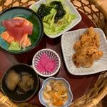 となり日替わり定食