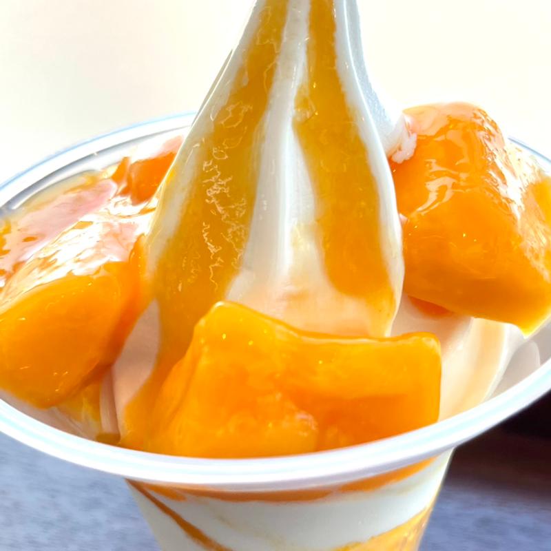 完熟アップルマンゴーパフェ(ミニストップ 竜ケ崎北方店)