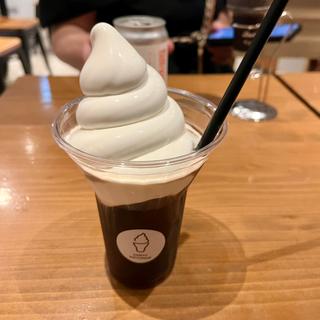 コーヒーフロート(大名ソフトクリーム 大名店)