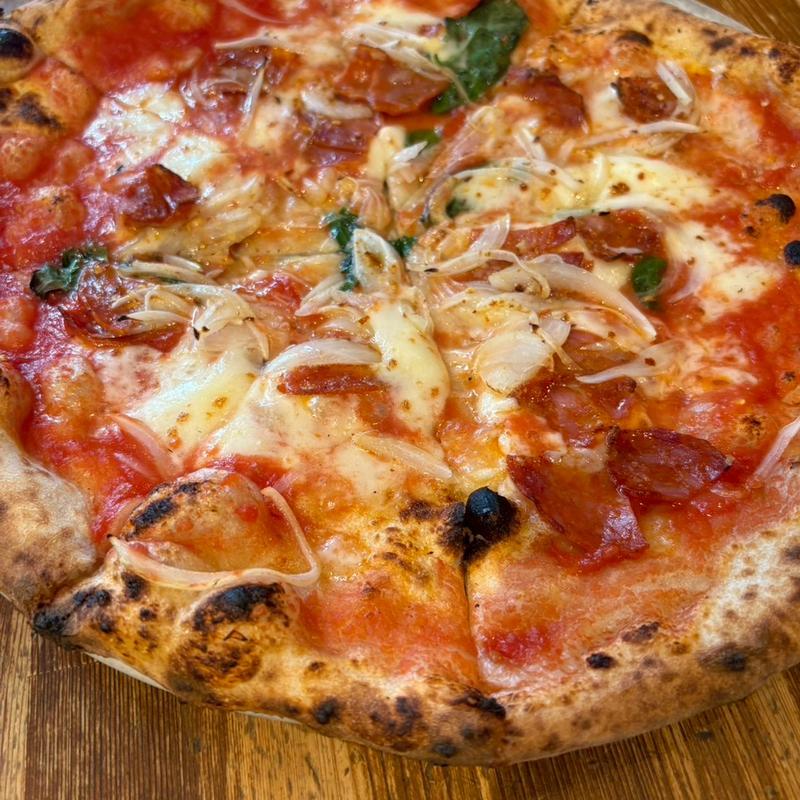 カラブレーゼ(ラ ピッツァ ナポレターナ レガロ)