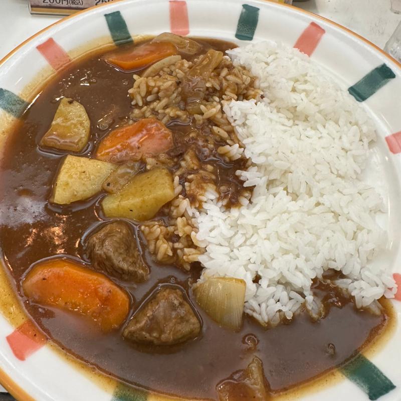 ビーフ野菜カレー(ピヨ)