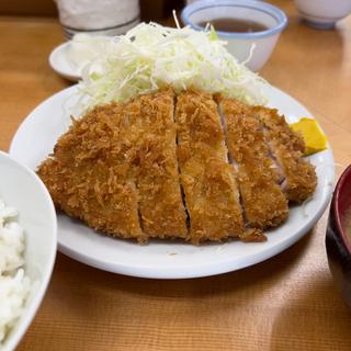 ロースかつ定食
