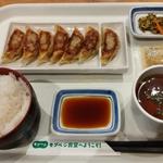 ぎょうざ7個定食 大盛りごはん