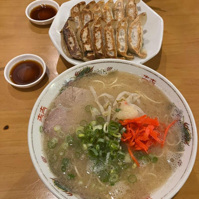 ラーメン 餃子2人前(角打ち丸和前)