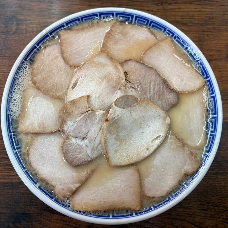 チャーシュー麺大盛り(純とんこつ 無双ラーメン)